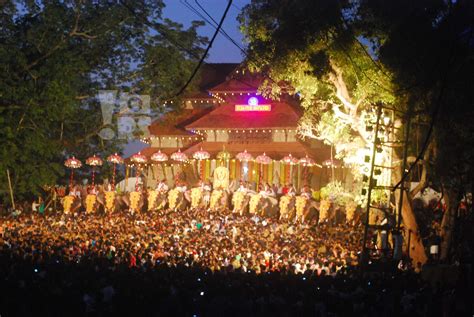 Thrissur Pooram | തൃശൂര്‍ പൂരം - Stills With Nikon