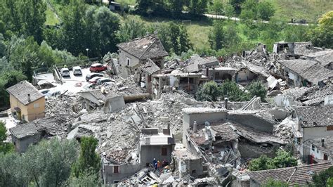 At Least 159 Dead In Italy Earthquake As Towns Turned To Ruins | World ...