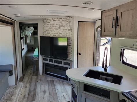 The Hurricane – Troyer's Recreational Rentals 