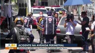 Jornal Liberal 1ª Edição Motociclista colide ônibus na Avenida