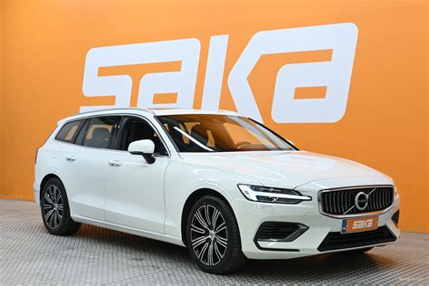 Volvo V60 T8 AWD Inscription Aut ACC Digimittaristo Panorama