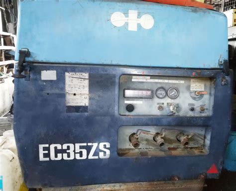 Products 135 Cfm Air Compressor Komatsu