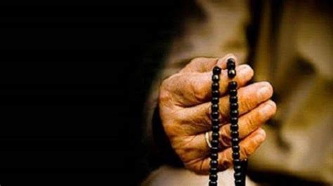 Bacaan Tasbih dan Manfaatnya