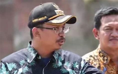 KPK Tetapkan Bupati Sidoarjo Tersangka Korupsi