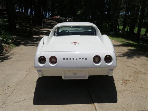 Lot B Chevrolet Stingray Corvette T Top Coupe Vanderbrink