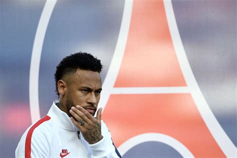 Neymar on PSG Captaincy: 'It Would Be An Honor' - PSG Talk