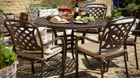 Hartman Hartman Berkeley Seat Round Garden Furniture Set Bronze