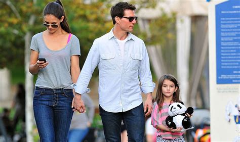 Tom Cruise And Katie Holmes Daughter Suri Looks All Grown Up In New Pics