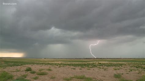 Hundreds Of Bolts Of Thundersnow Spotted During Colorado Blizzard