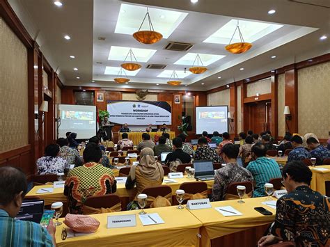 Workshop Integrasi Data Dan Dokumen Kepegawaian Antara Simpeg