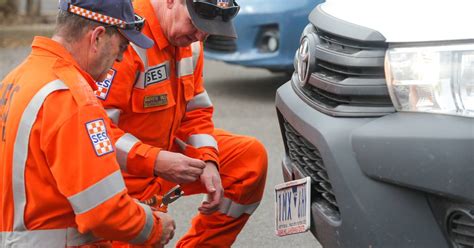 Police SES Change Screws On Number Plates To Help Prevent Future Theft