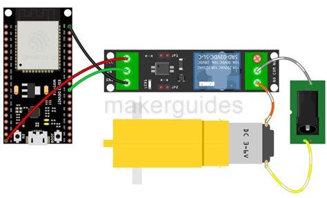 Interfacing a Relay Module With ESP32 - Makerguides.com