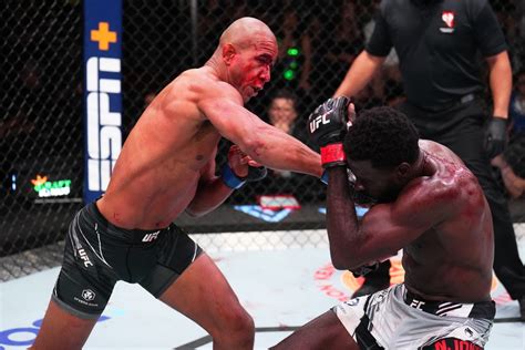 Ufc Gregory Robocop Vira Luta Sangrenta Contra Njokuani Combate Ge