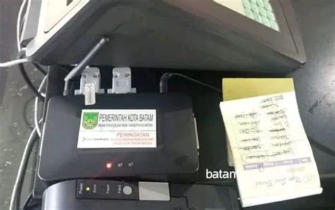 Tingkatkan Pemantauan Pajak Bapenda Batam Pasang Tapping Box Di