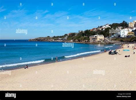 Coogee Beach Sydney Stock Photo - Alamy