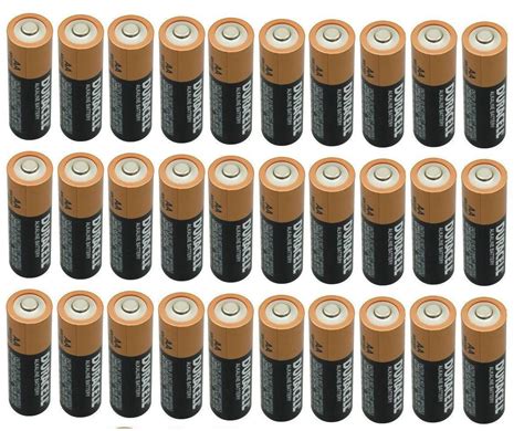 Duracell 30 AA Batteries Copper Top Alkaline Long Lasting Bulk - Exp ...