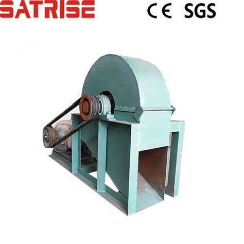 Satrise Kg H Electric Sawdust Crusher Machine For Mushroom Wood