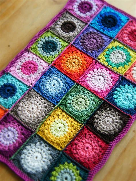 Sunburst Granny Squares Pattern By Priscilla Hewitt Granny Squares