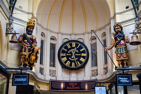 Gog and Magog – Melbourne, Australia - Atlas Obscura