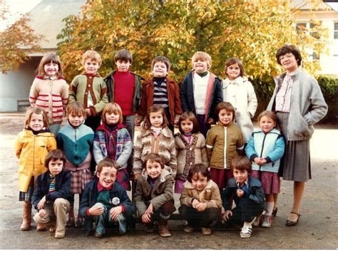 Photo de classe Cours préparatoire de 1981 Ecole Primaire Saint