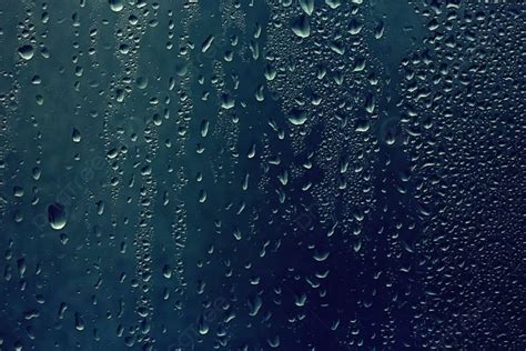 Textura De Una Gota De Lluvia Sobre Un Fondo Transparente Húmedo De