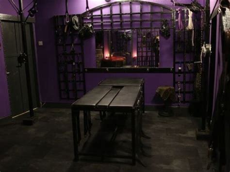 Bdsm Dungeon Lonewolf13