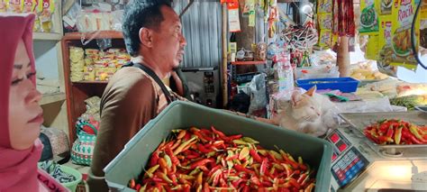 Emak Emak Di Pasar Pao Mengeluh Dipicu Harga Cabai Rawit Rp100 Ribu Kg