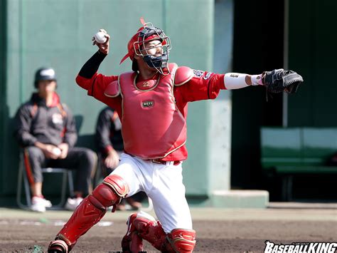 広島・中村奨成、今季初の先発マスクで勝利に貢献「張り切っていきました」 Baseball King