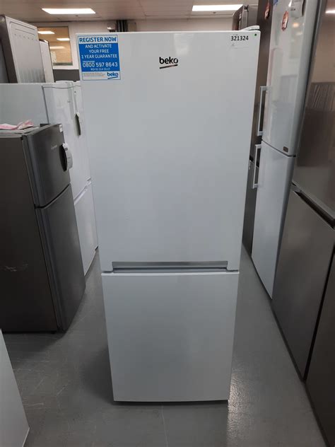 Beko Crfg W Frost Free Fridge Freezer White F Rated