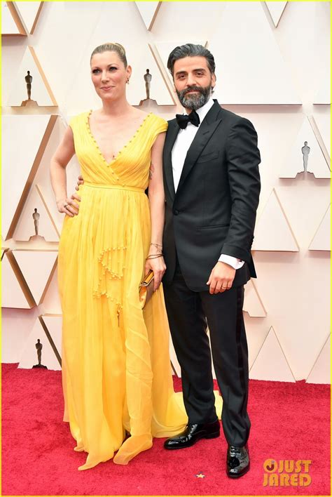 Oscar Isaac & Wife Elvira Lind Enjoy Date Night at Oscars 2020: Photo 4433651 | Oscars Pictures ...