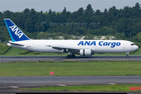 Ja Ana Cargo Boeing Er Bcf Photo By Howard Wang Id