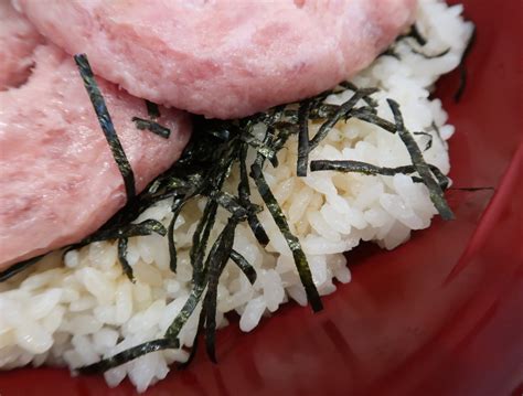 上越に暮らすtakeさんの忘我混沌な日常 すき家で「山かけまぐろたたき丼」の特盛食べてきました、まぐろフリスビーがダブル盛りw