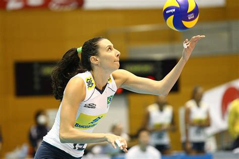 Tipos De Saque Do Volei - 8