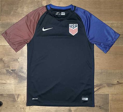 Nike × Soccer Jersey × Vintage Nike Drifit Mens Usmn Gem