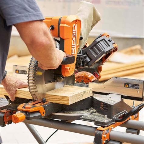 Ridgid R4241 10 In Dual Bevel Sliding Miter Saw