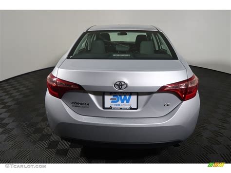 2017 Classic Silver Metalic Toyota Corolla Le 129673324 Photo 11