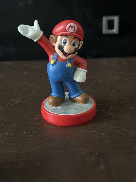 Super Mario (Amiibo) by NGMRX on DeviantArt