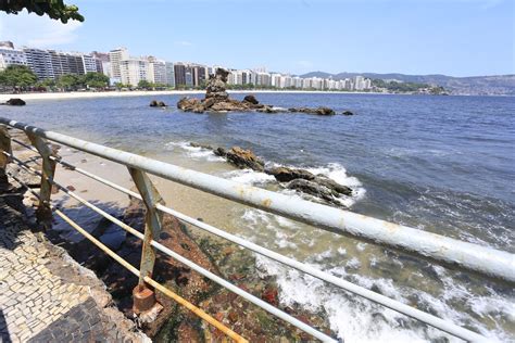 Orla da Praia de Icaraí em Niterói vai receber novos guarda corpos