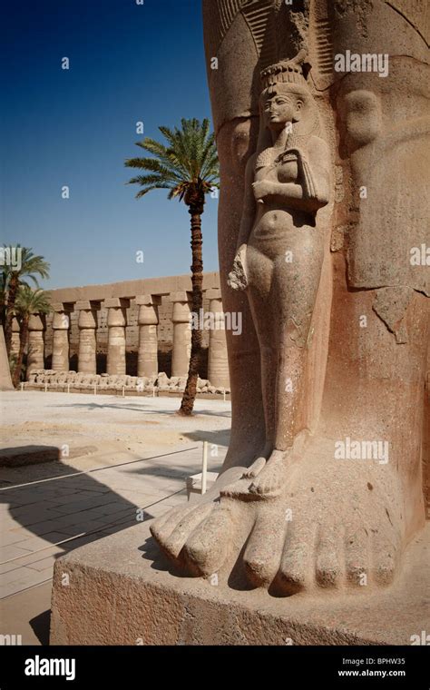 Statue Ramses Ii And His Daughter Merit Amun At Karnak Temple Complex Luxor Thebes Egypt