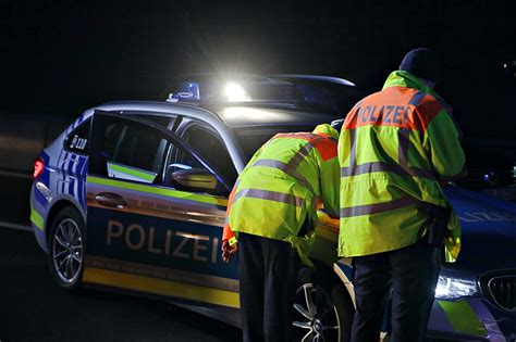 Marktoberdorf Unfall Unter Alkohol Vier Verletzte Drei Beteiligte