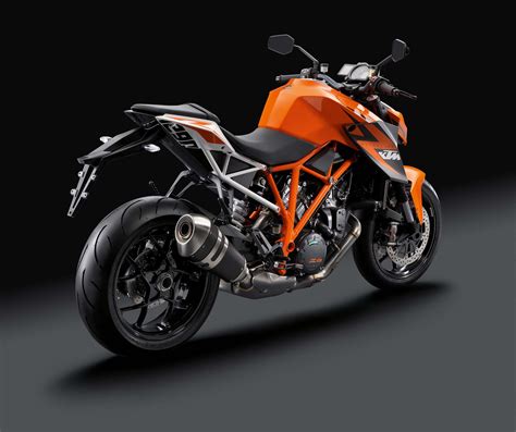 Test KTM 1290 Super Duke R