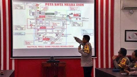 Jelang Pemilu Polres Muara Enim Gelar Tactical Wall Game