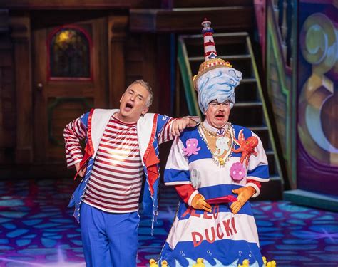 REVIEW: Dick Whittington - Nottingham Theatre Royal - Nottingham - All ...