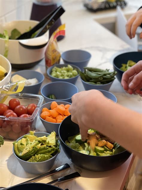 What S Cooking Make Your Own Salad Bar At Home Re Nest Studio