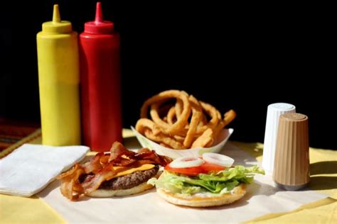 Gallery! | Hill-Bert's Burger