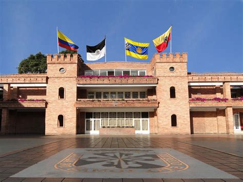 Colegio Santo Tomás De Aquino Sevilla Encuentra La Dirección Web Aquí