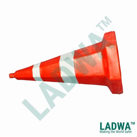 Shop Ladwa Nilkamal Safety Traffic Cone 750mm At Discount