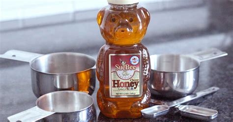 How To Properly Substitute Honey For Sugar While Baking - Homemaking.com