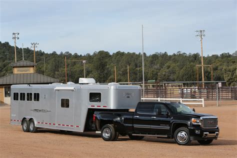 2015 Gmc Sierra 3500 Hd Beats Ford F 350 Ram 3500 Hd In Towing Challenge Autoevolution