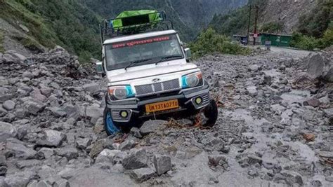 Uttarakhand Landslide In Chamoli Blocks Badrinath National Highway Today News